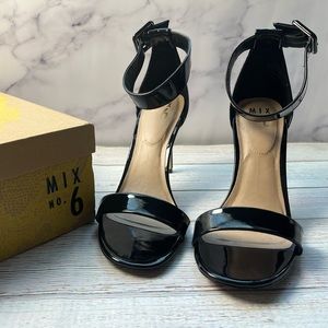 Mix No. 6 Black Heels (Size 9)